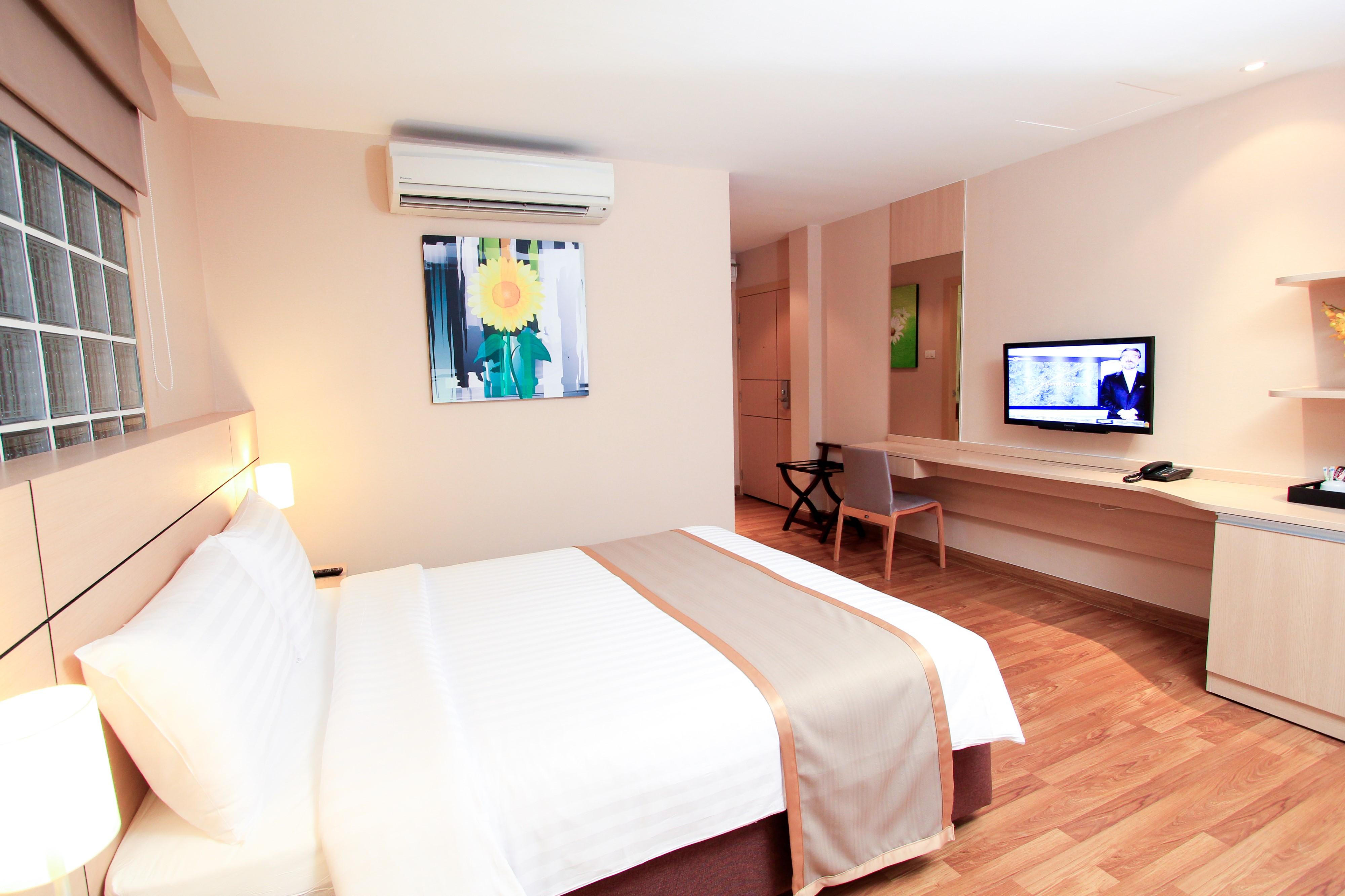 Petals Inn Bangkok Buitenkant foto