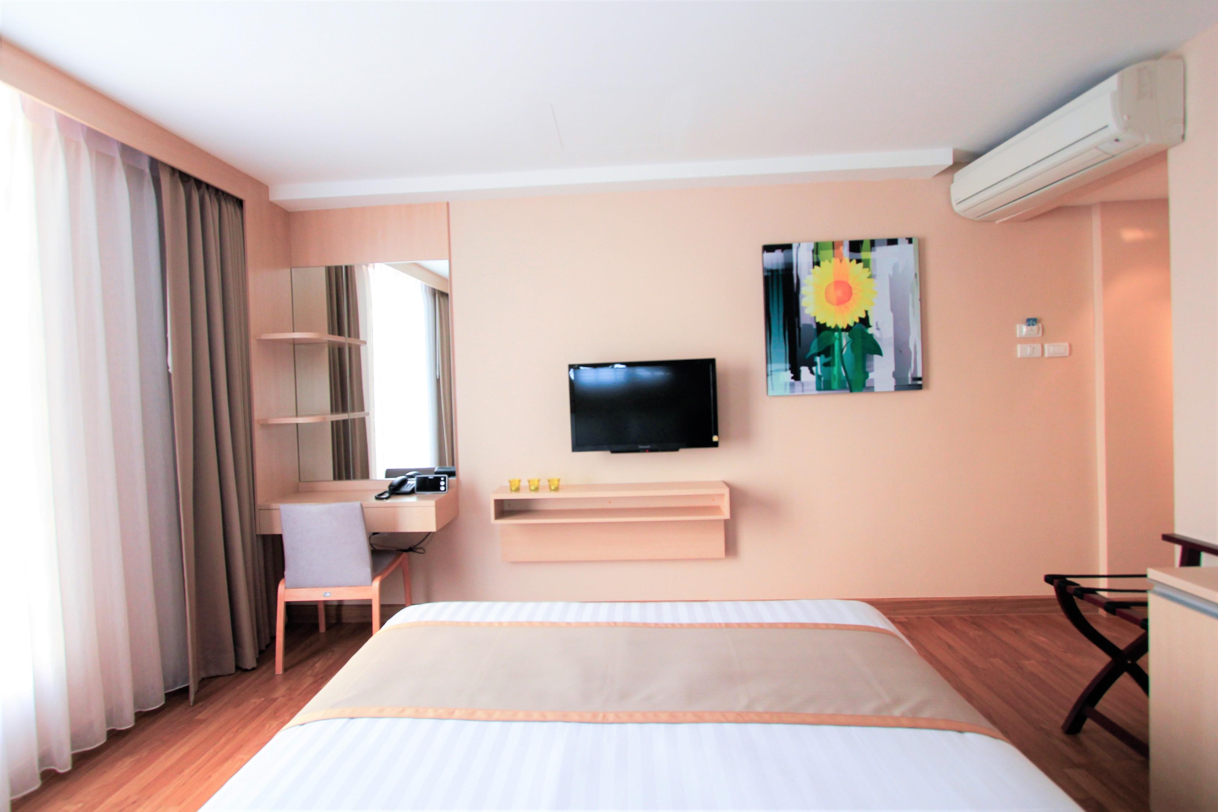 Petals Inn Bangkok Buitenkant foto