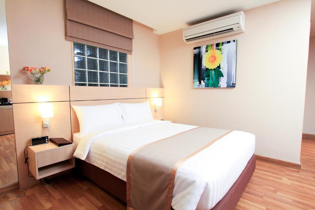 Petals Inn Bangkok Buitenkant foto